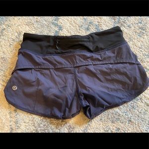 Lululemon shorts deep purple/blue
